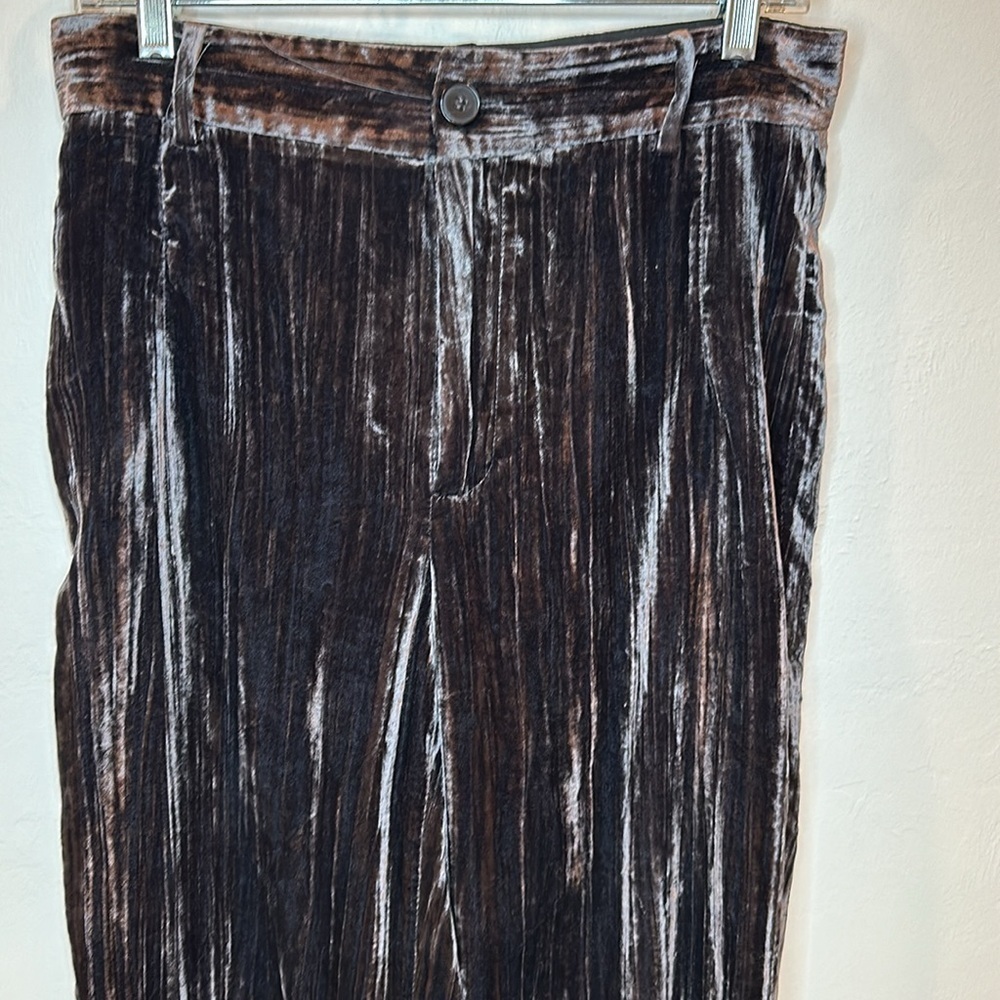 ZARA WIDE LEGGED CRUSHED VELVET TROUSER. - Picture 3 of 7